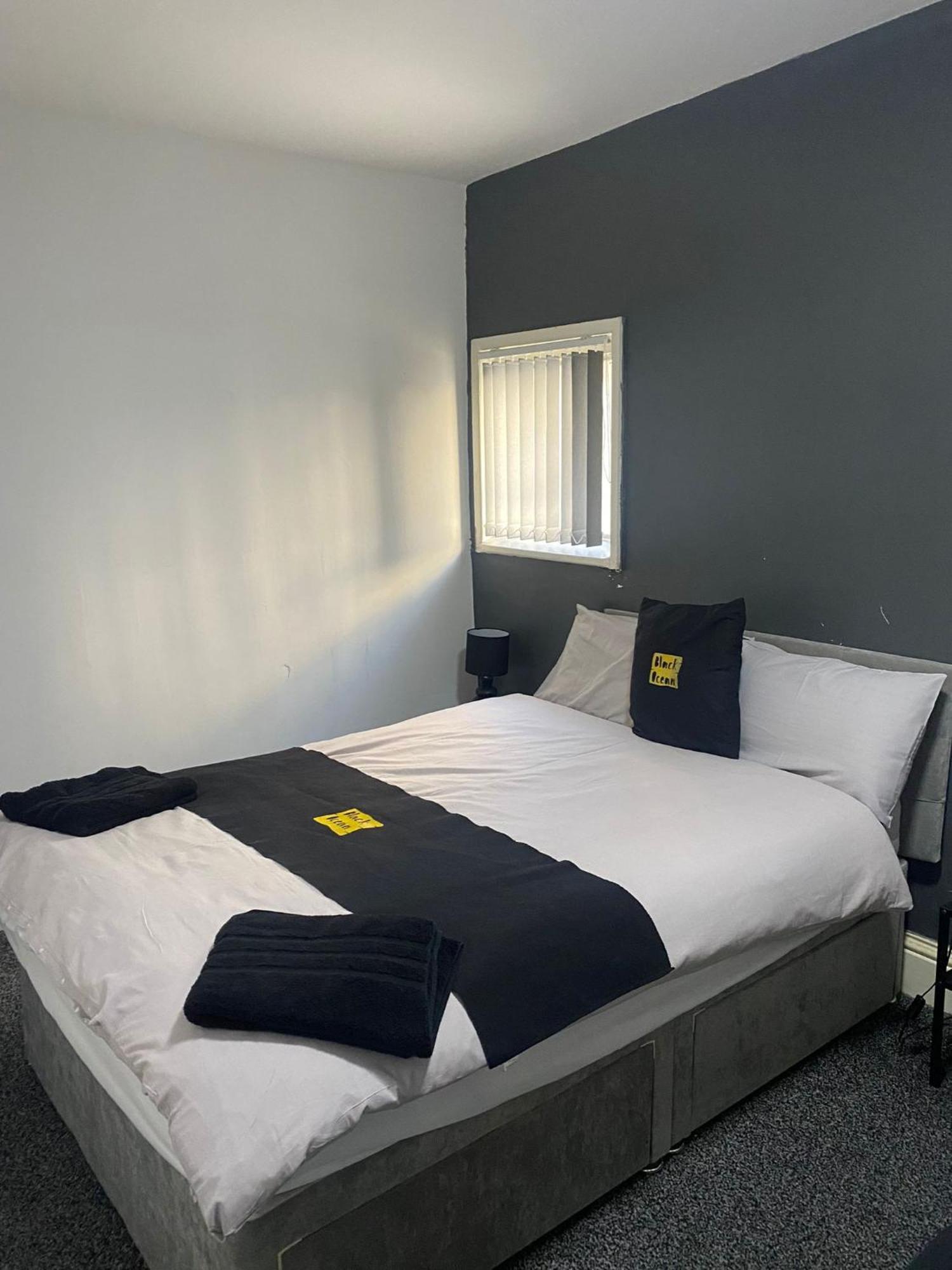 Black Ocean Holiday Apartments Blackpool Eksteriør billede